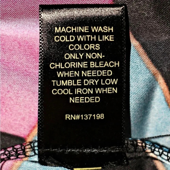 *Final Price* House of Harlow Satin Wrap 52" Maxi Geometric Med EUC Revolve - Picture 9 of 11